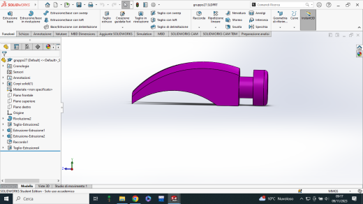 SolidWorks 中的锤头缩略图