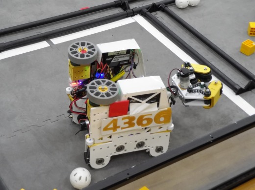 FTC 4366 Freight Frenzy Robot比赛机器人车缩略图