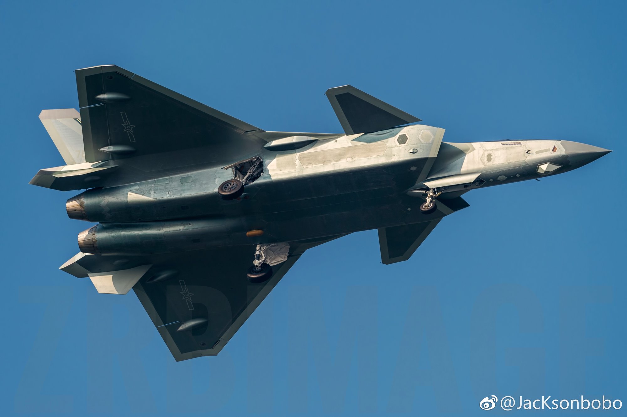 Chengdu J-20成都歼20战斗机