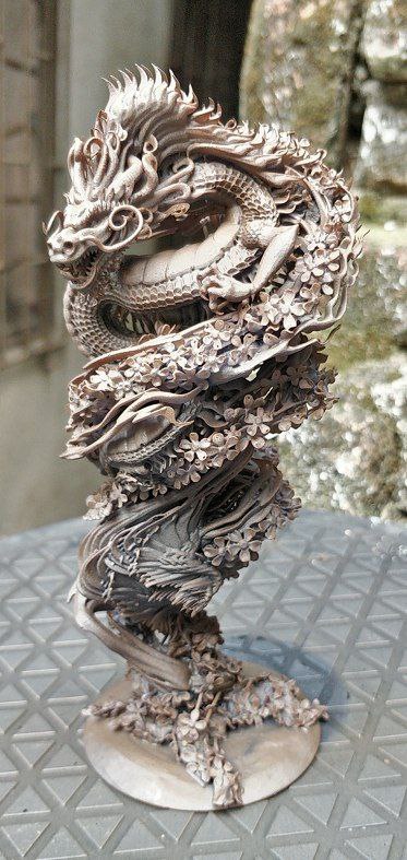 龙柱造型 Dragon pillar