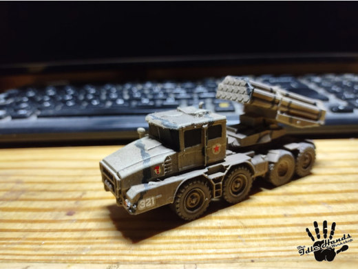 1比100 MZKT-74135重型坦克牵引车缩略图
