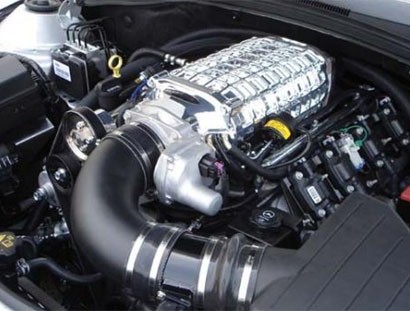 6.2L V8发动机的容积式压缩机