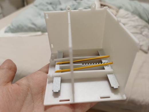 啄木鸟牙签盒缩略图