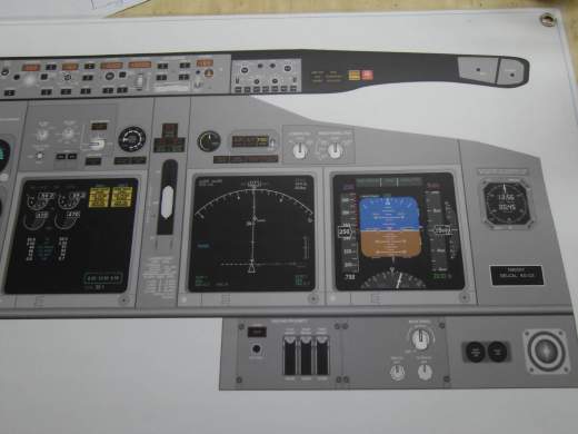 波音737-700窄体客机缩略图
