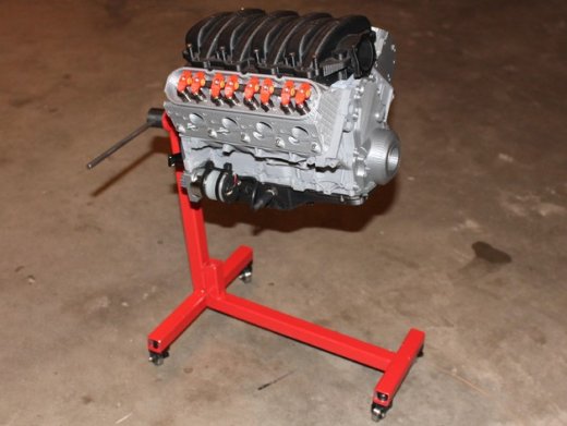 可运转的Chevy Camaro LS3 V8发动机缩略图