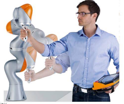 KUKA 七轴协作机器人iiwa模型缩略图