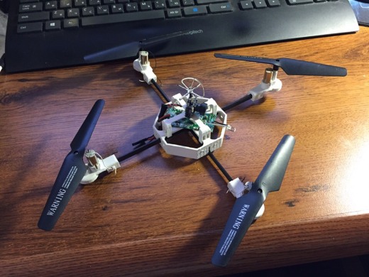 Quadrocopter有刷电机四轴飞行器缩略图