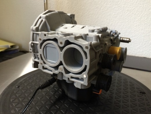 斯巴鲁SUBARU WRX EJ20水平对置发动机缩略图