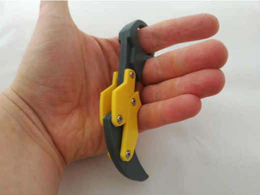 折叠爪刀 Folding Karambit