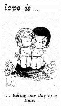 红黄白七朵玫瑰花束