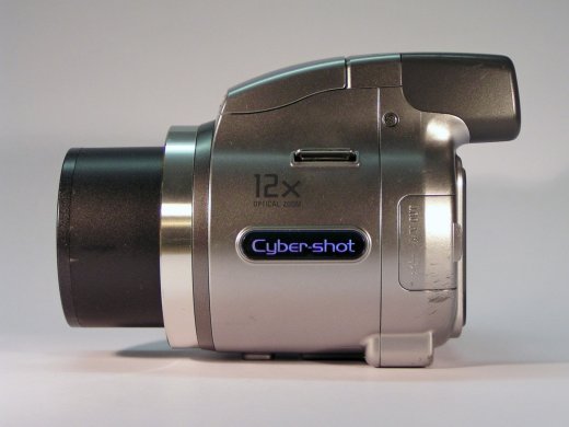 Sony索尼DSC-H2数码相机缩略图
