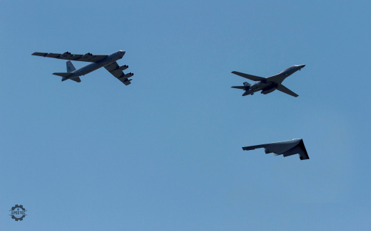 B-2“幽灵”战略轰炸机缩略图