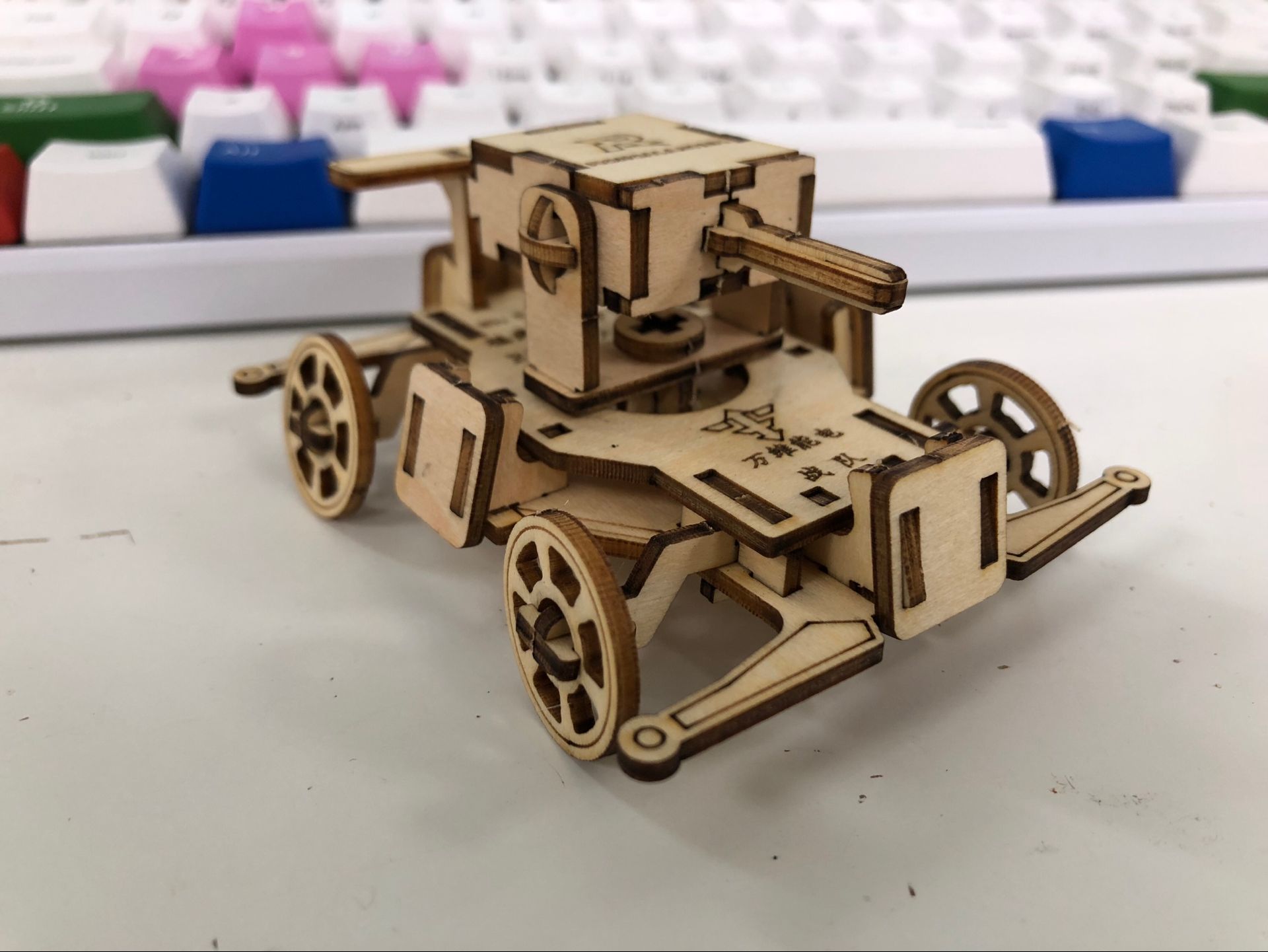 福建工程学院步兵机器人拼装模型图纸 开源CAD图纸