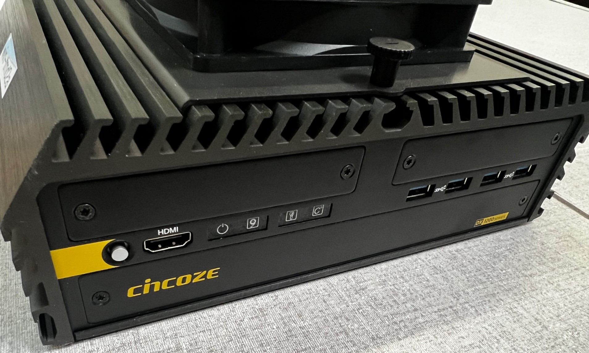 cincoze-dx-1200-电脑-17