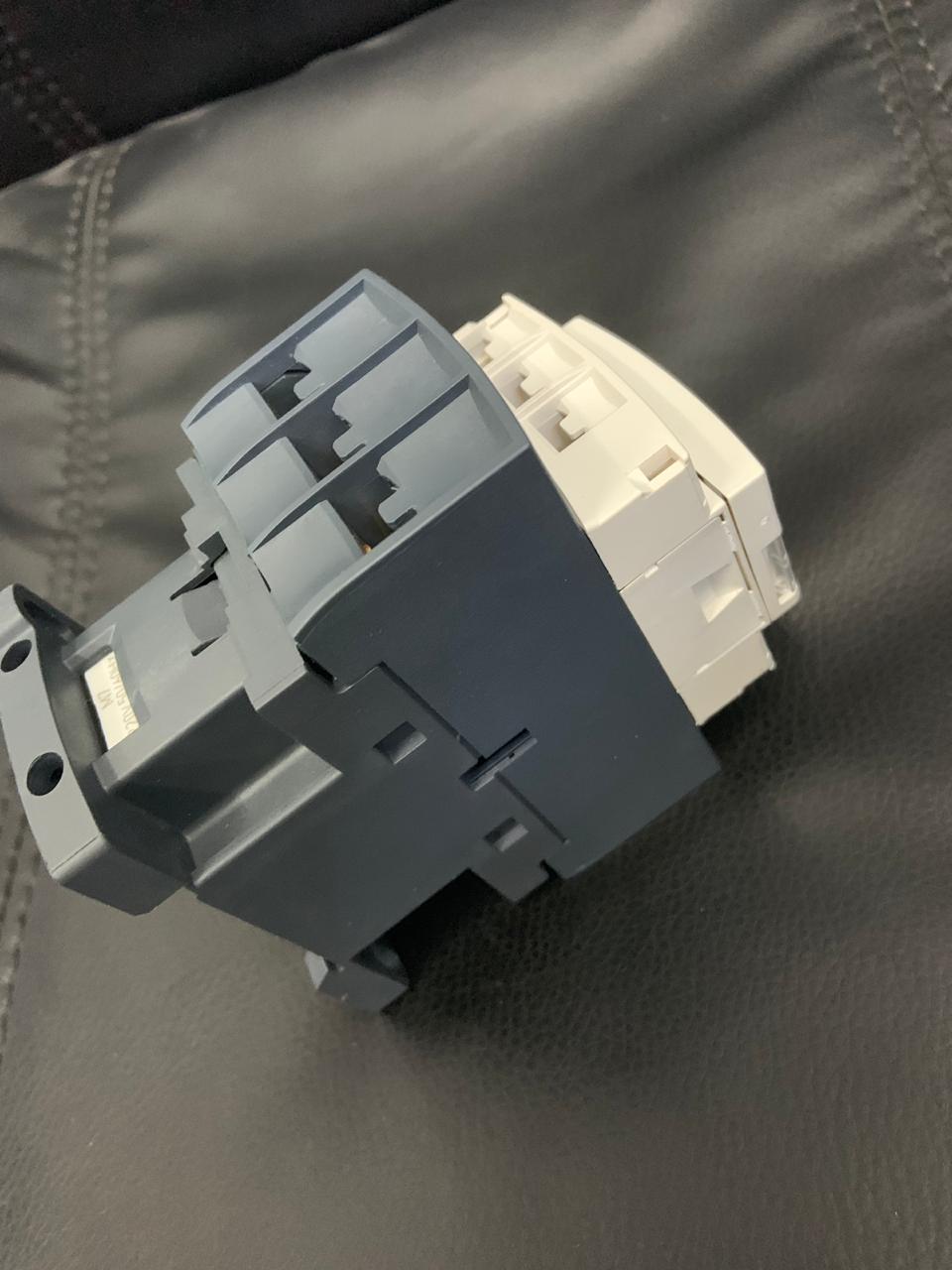 接触器 (2)