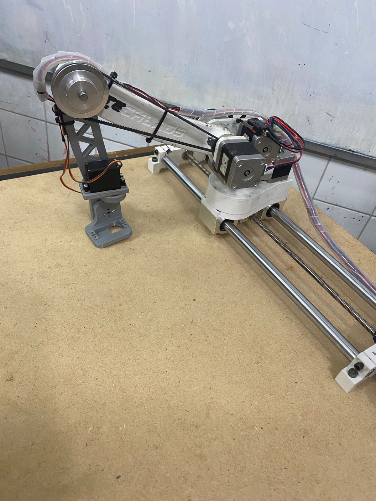 6自由度机械臂+X轴3D图纸 Solidworks设计