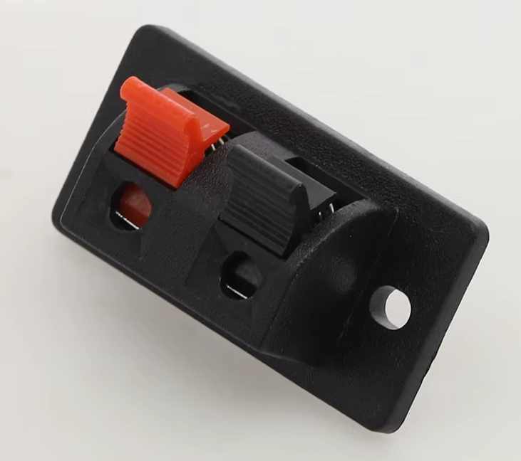 2个位置的连接器端子