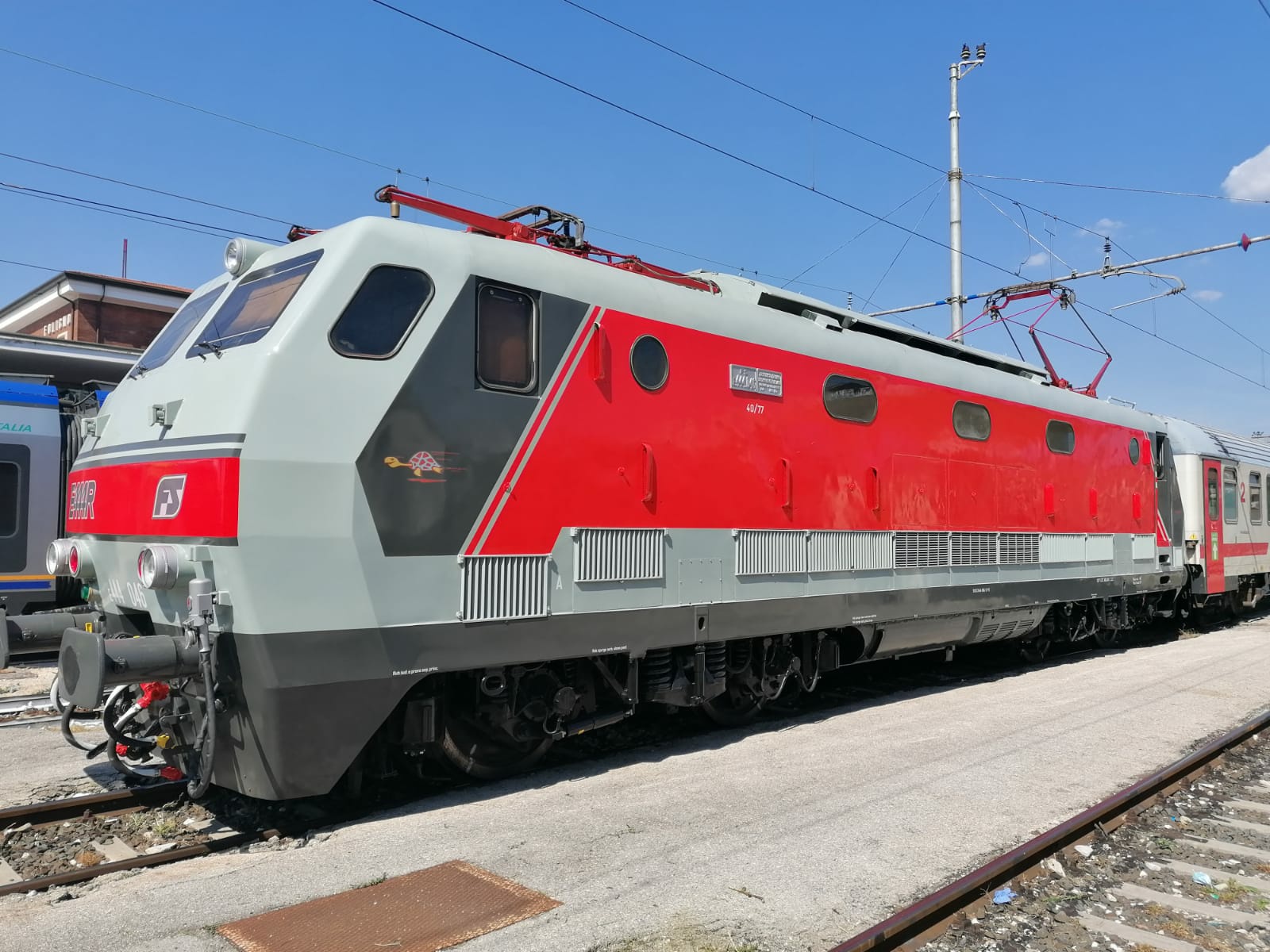 FS E444R铁路机车