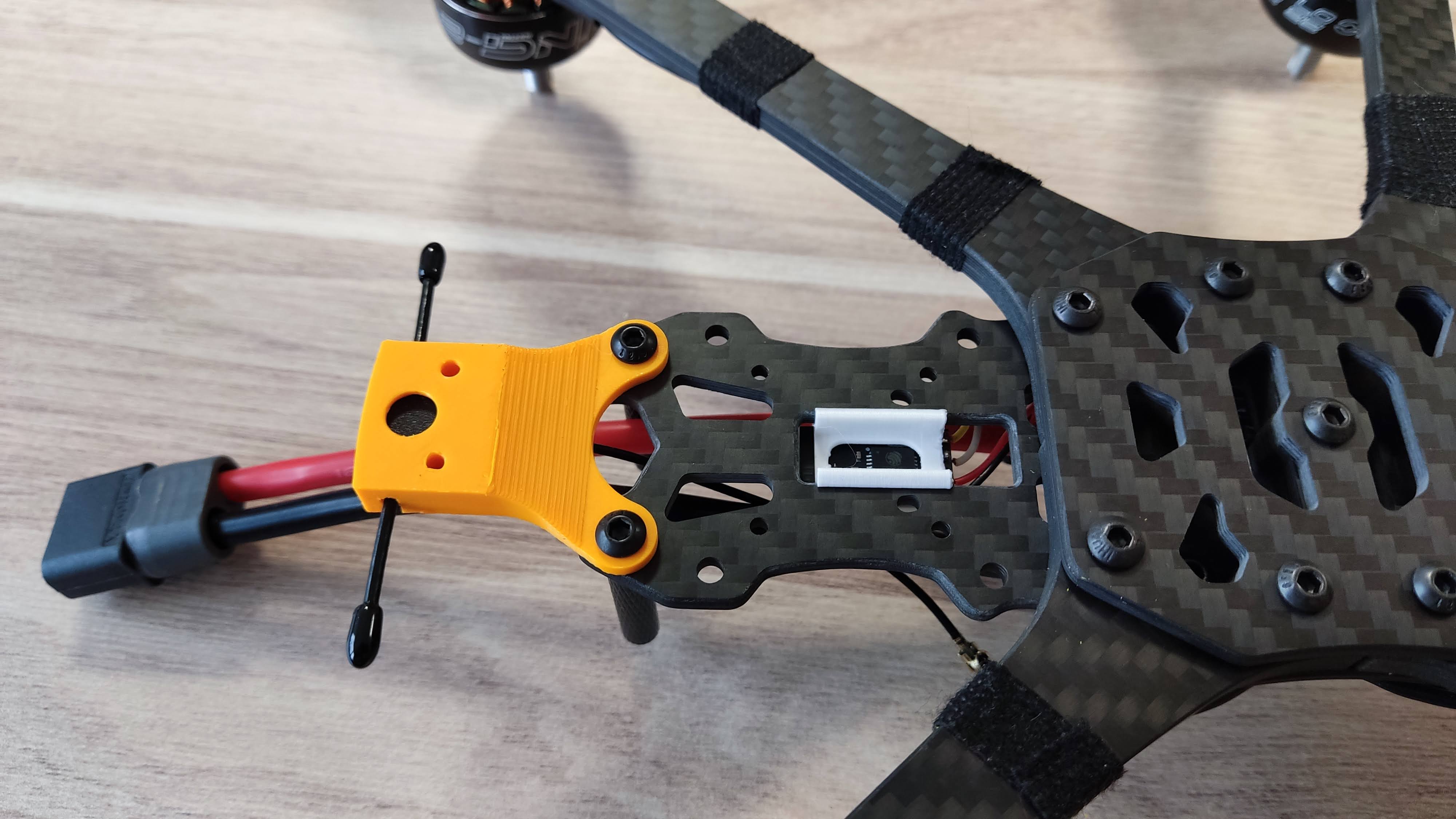 大疆O3物理安装座，RX天线，XT60接头