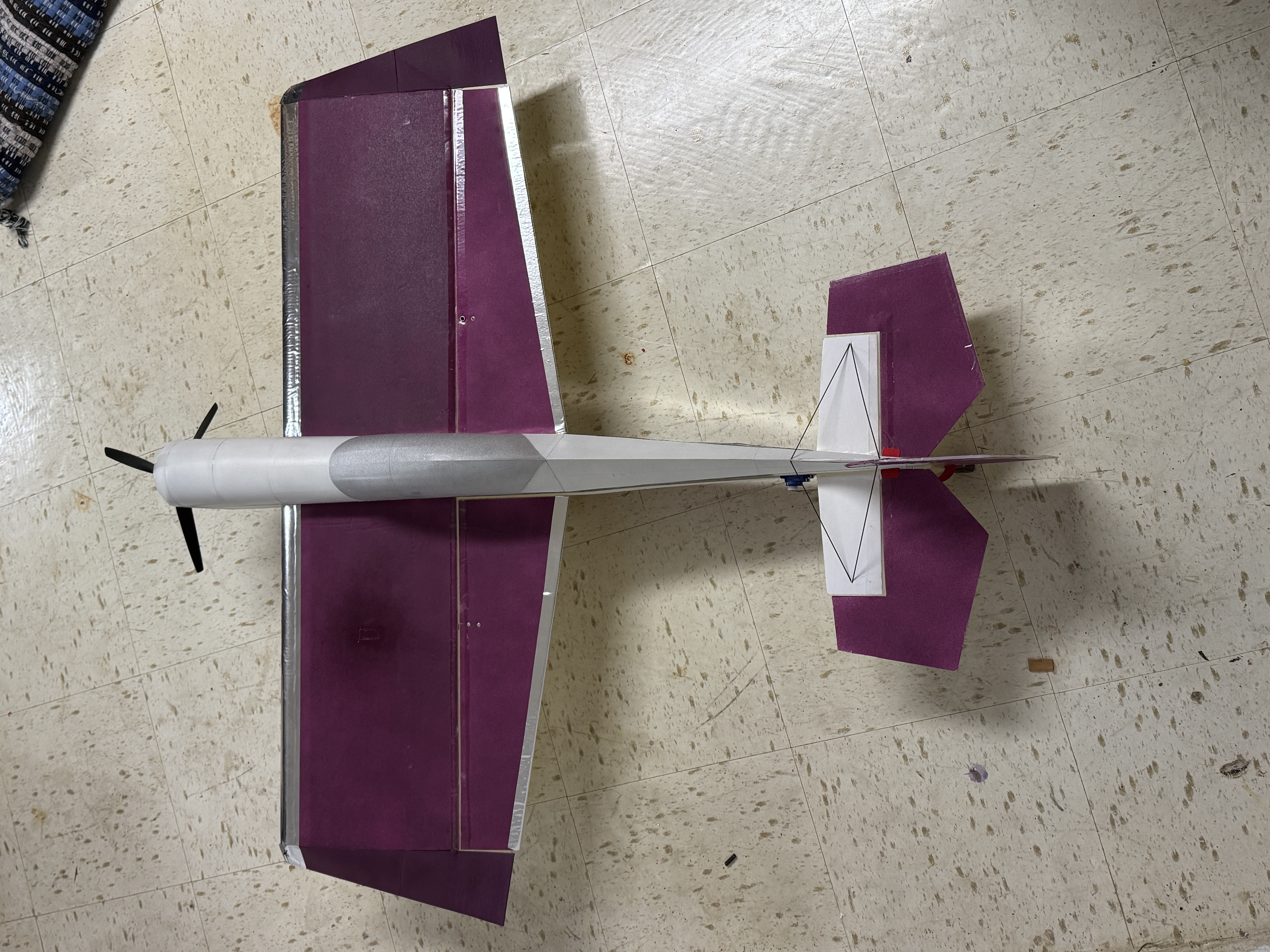 大黄蜂遥控飞机