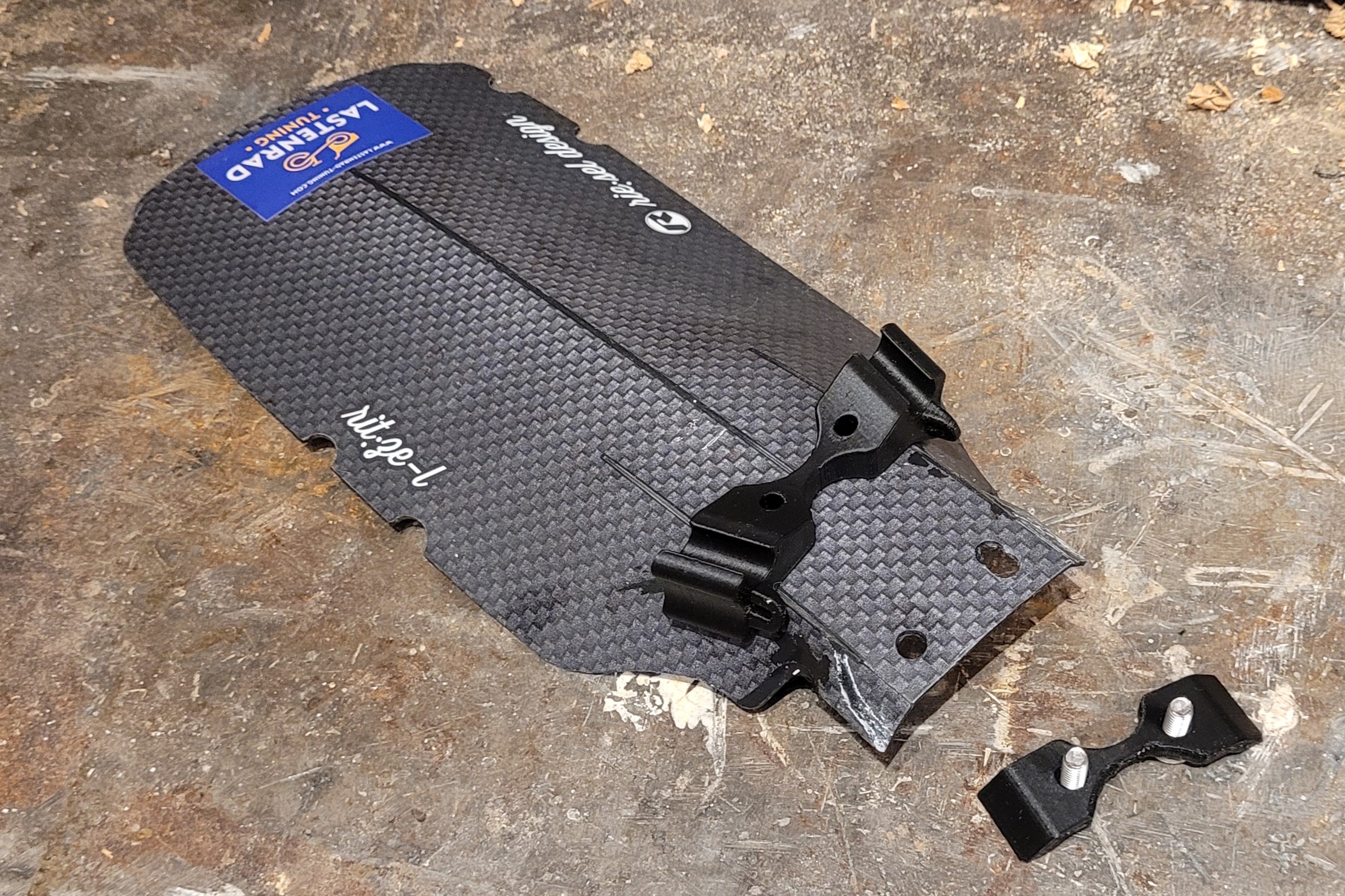 Rie!sel 挡泥板夹式适配器