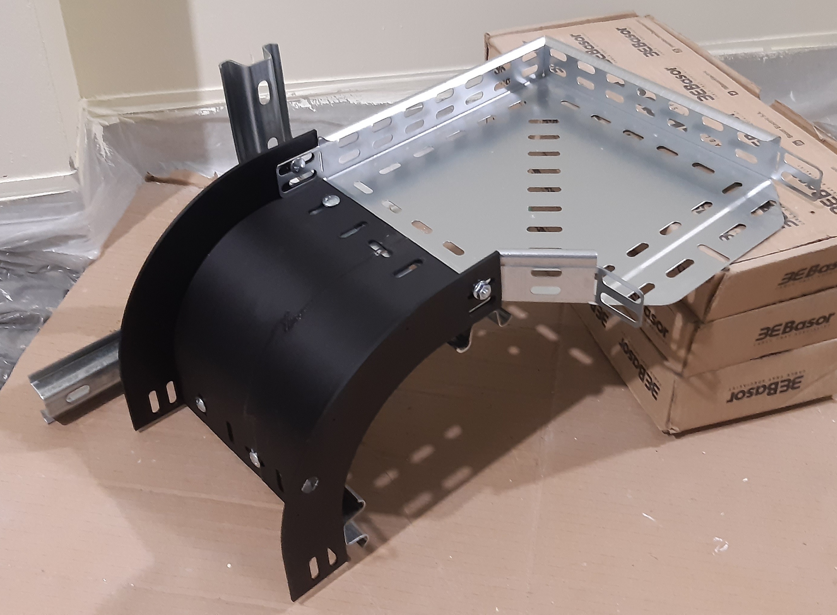 电缆桥架立式弯头