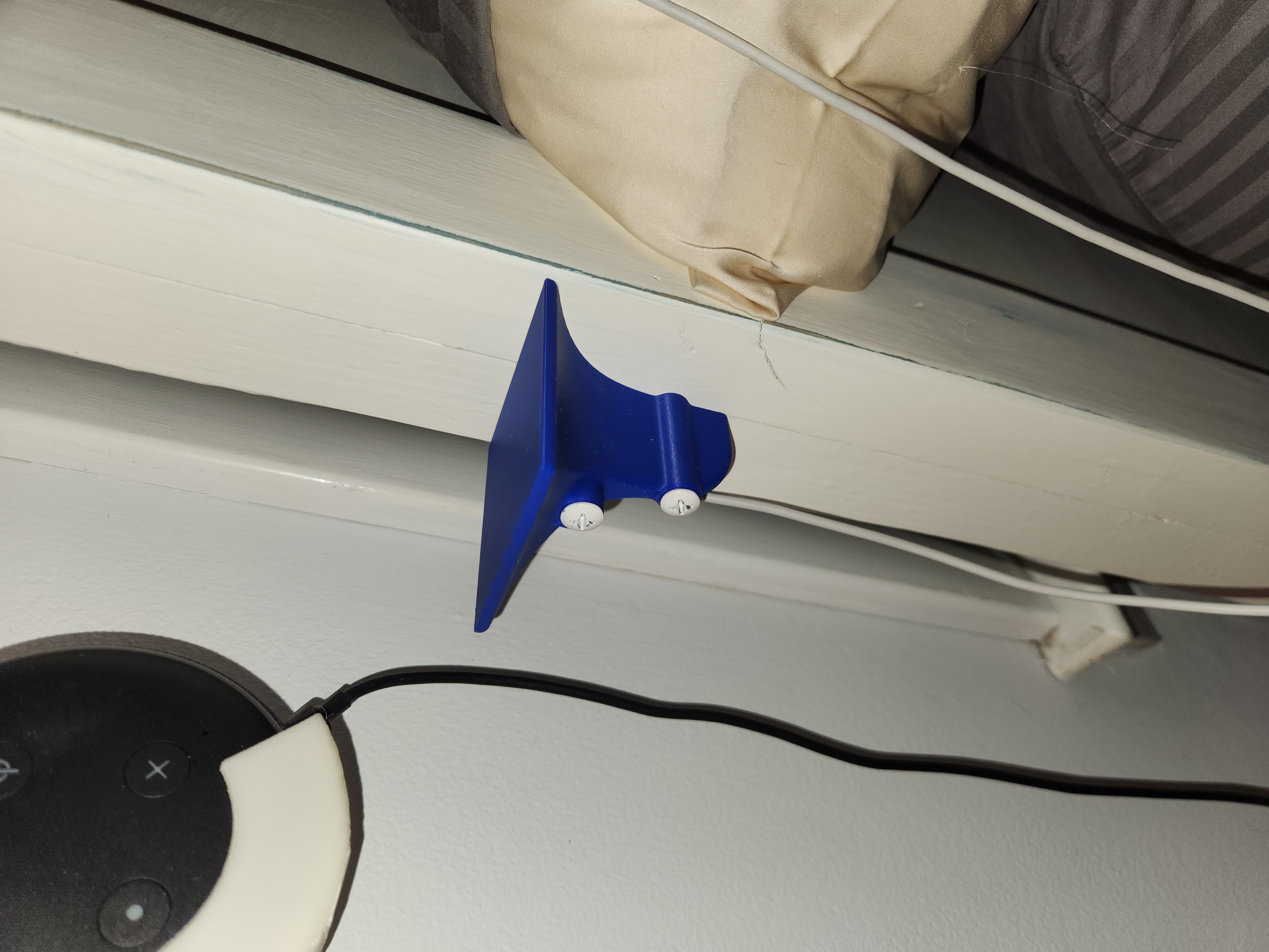 充电器支架（或充电器）