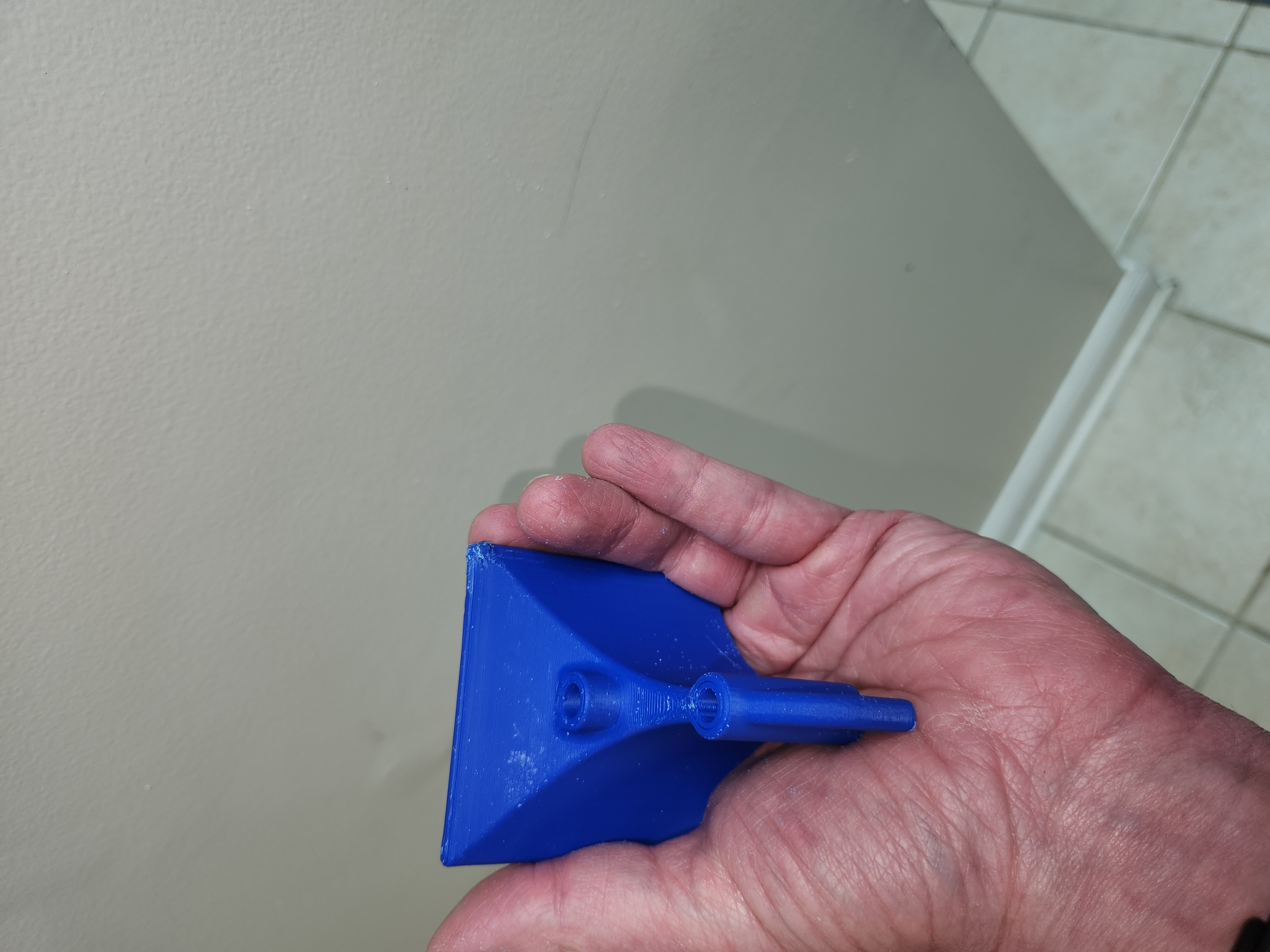 充电器支架（或充电器）