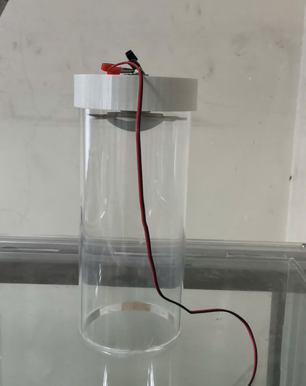 波浪水槽中用于波浪能收集的威尔斯涡轮机