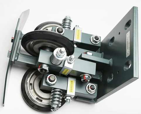 电梯导靴结构（适用于T型导轨）