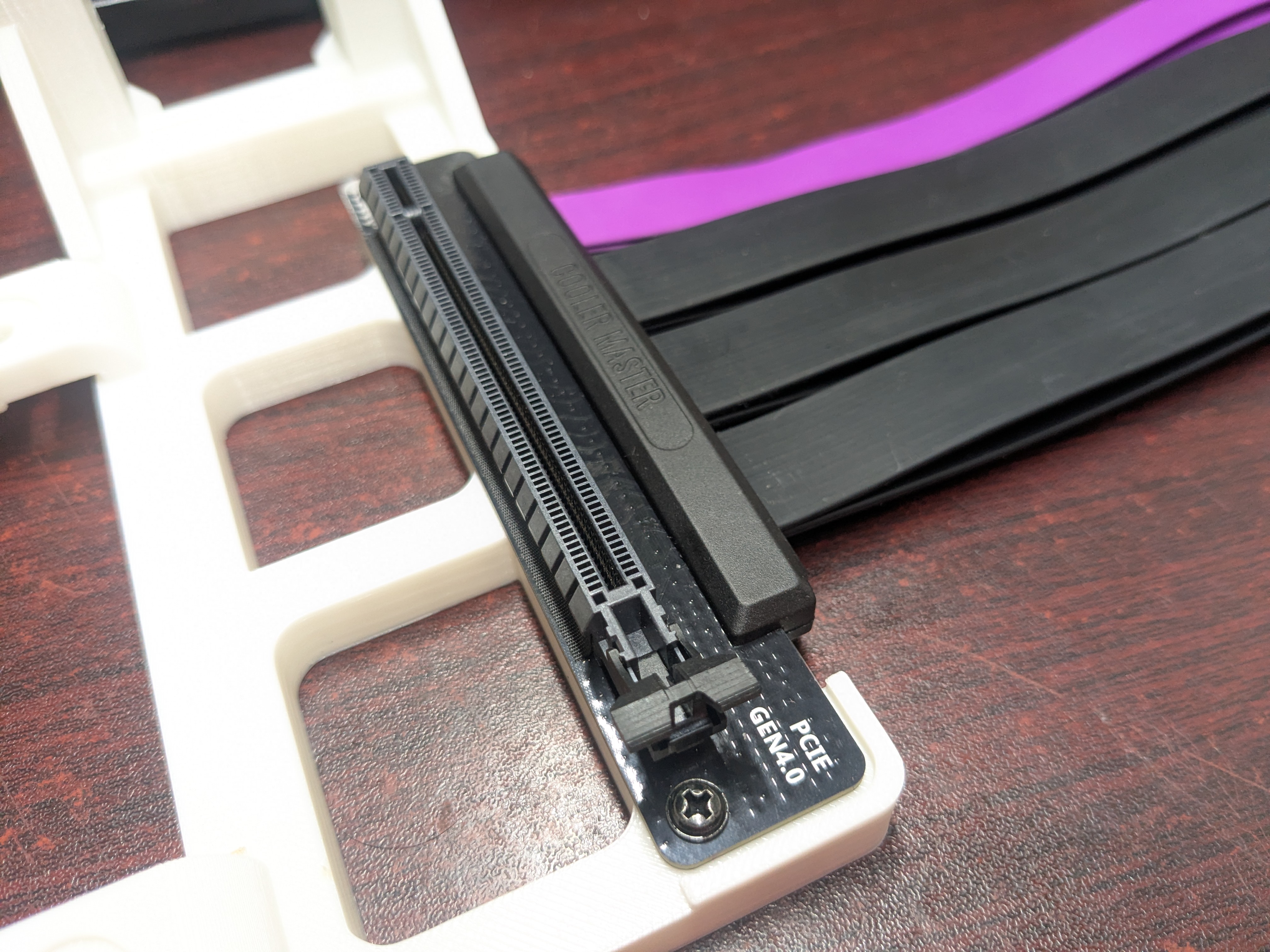 酷冷至尊 PCIe 4.0 x1