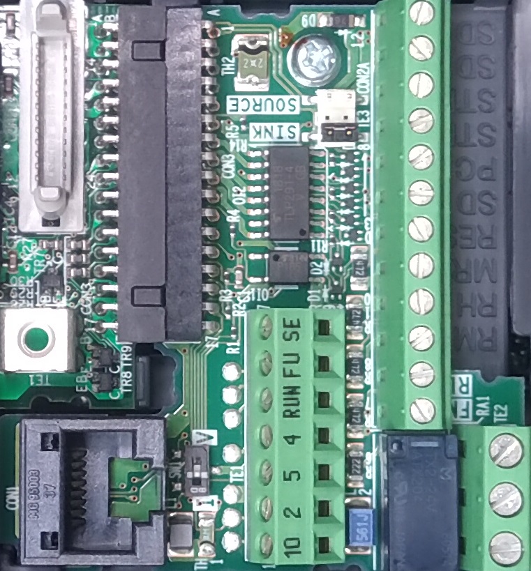 逆变器FR-E740-0.4kw